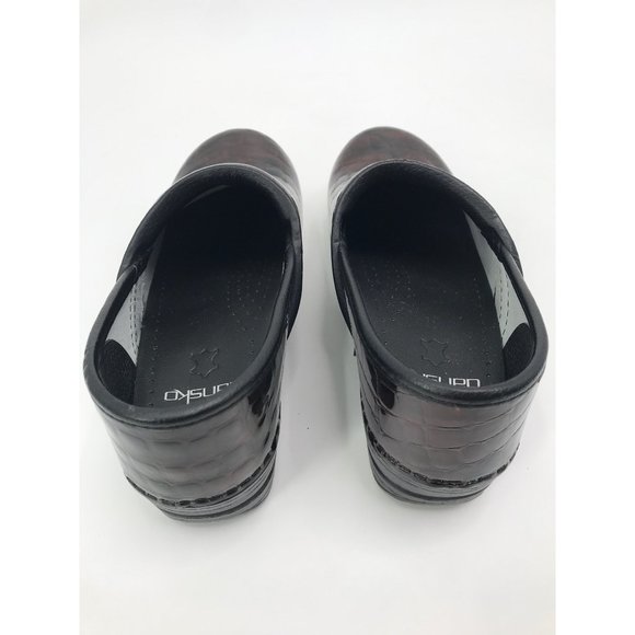 Dansko Patent Leather Croc Print Clog Slip On Shoe Brown Size 38 - Picture 4 of 7